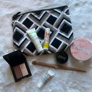 Make Up Bundle